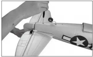 Dynam-DY8956-P-47D-ThunderBolt-Assembly