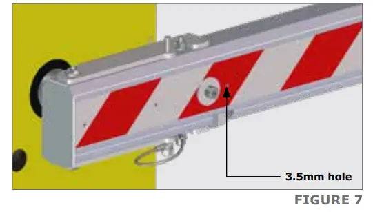 CENTURION Sector II Rectangular Boom Pole Shroud - Figure 6