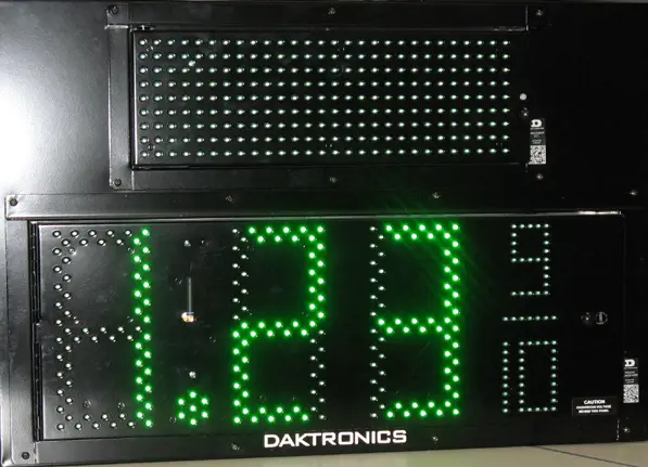 DAKTRONICS FL 3000 Series Petroleum Price Display and Cash Credit Display - Product Overview 1