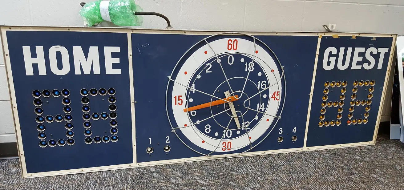 DAKTRONICS P1348 Analog Clock-product