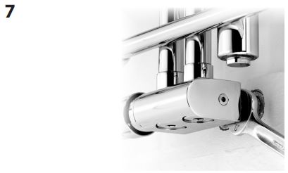 Danfoss 013R9433 VHX-MONO Valve Set for Wall Connection Installation Guide - Place fitting on pipes and tighten into valve