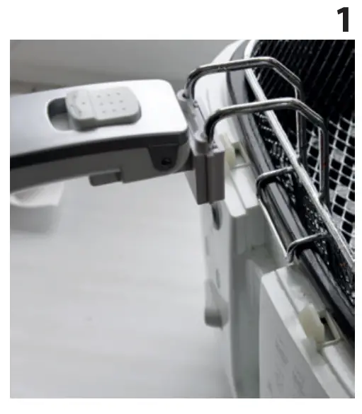 Freet FR18 Deep Fryer - button