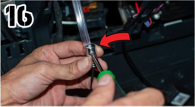 ORACLE-LIGHTING-423-333-Bronco-LED-Dash-Kit-Installation-fig- (16)