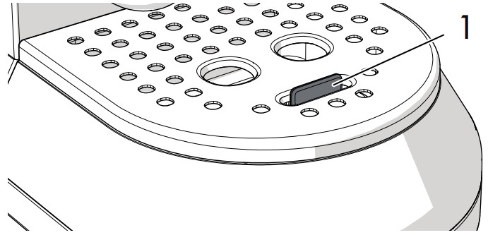 smeg ECF01RDUK 50's Retro Style Espresso Coffee Machine - Cleaning the drip tray