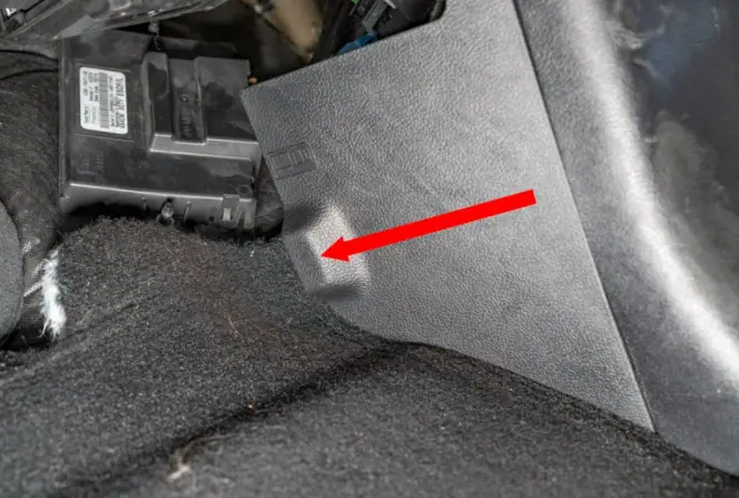 Carli Fitment 2017 - Install Power Harness 1