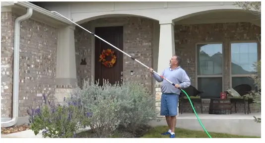 Guttermaster-GM-PRO-Pro-Telescopic-Water-Fed-Pole-fig-3