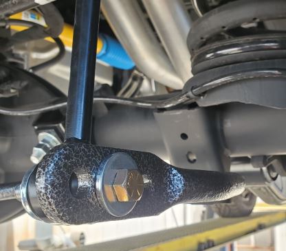 Hellwig-7794-Rear-Stabilizer-Bar-FIG-10