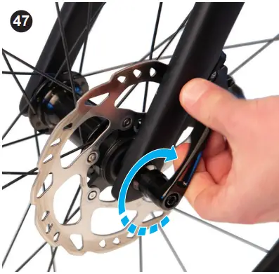 Install The Front Wheel 