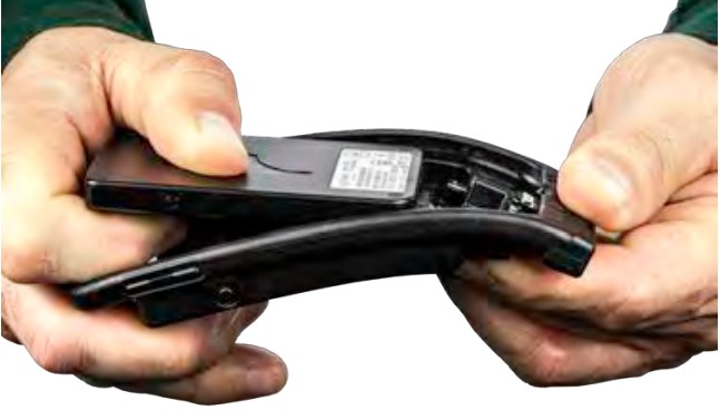 socket mobile DS800 Linear Barcode Sled Scanner - DuraCase 1